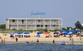 Seabonay Oceanfront Motel